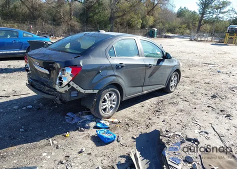 2015 Chevrolet Sonic Lt Auto из США, поврежденный, VIN 1G1JC5SH0F4182305